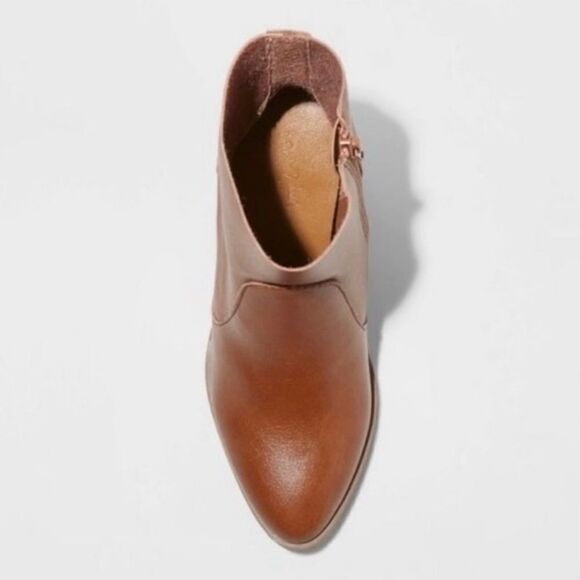 Universal Thread Cleo Ankle Booties - Picture 3 of 4